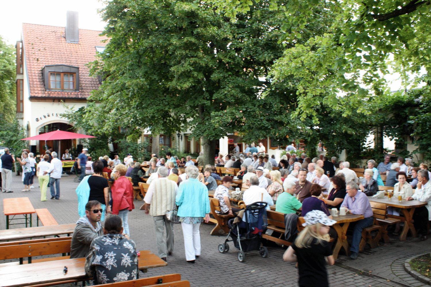 Brauerei Gasthof Kraus Hirschaid Exteriör bild